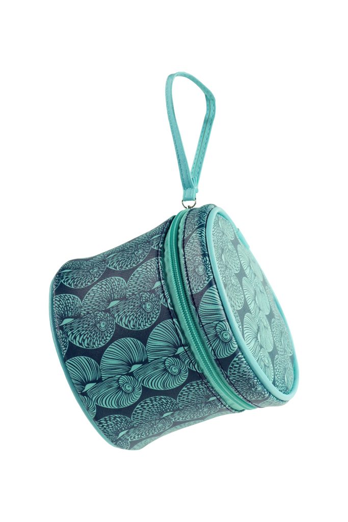 Lei Bag in a Lei Kupee Print and Blue Tint/Real Teal Color